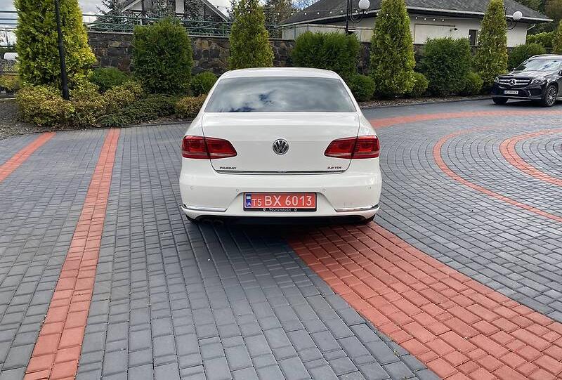 Volkswagen Passat B7 HIGHLINE  2014
