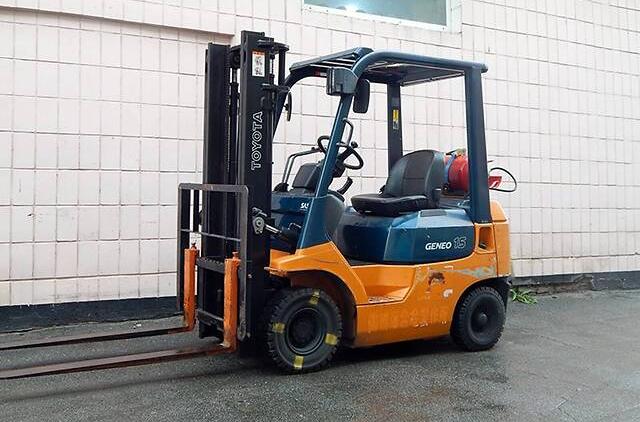 Toyota 7FGL15 2003