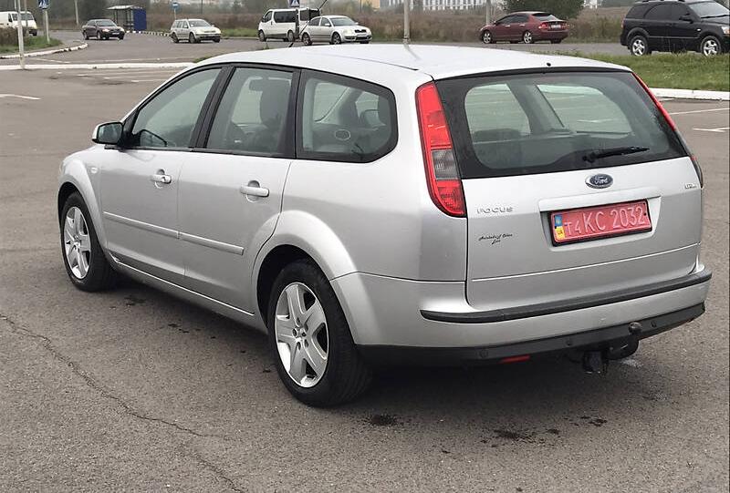 Ford Focus TREND 80klw Parkses  2007