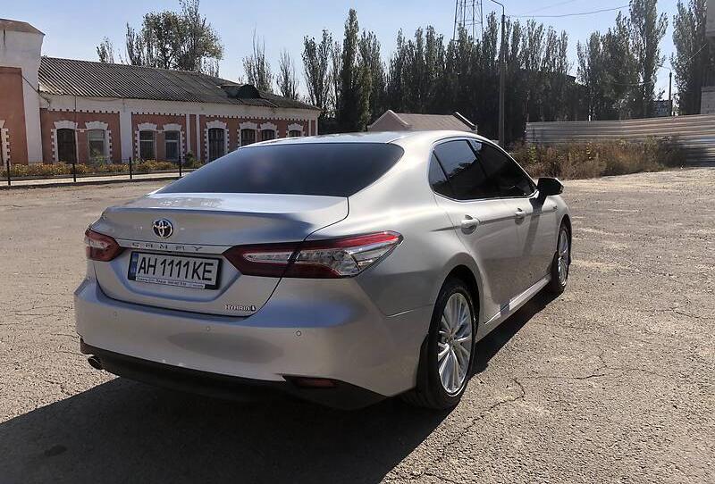 Toyota Camry HYBRID Prestige 2020