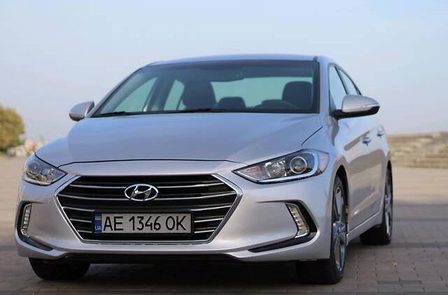 Hyundai Elantra Limited 2016