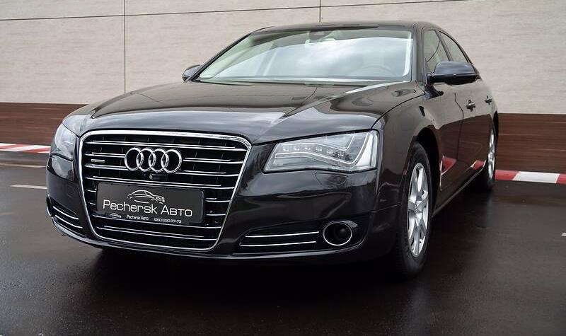 Audi A8 Design Selection 2012