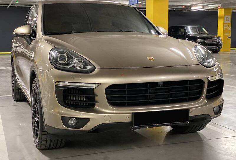 Porsche Cayenne 2016