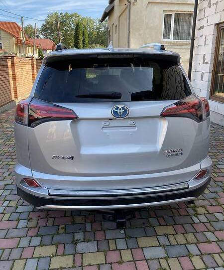 Toyota RAV4 2016