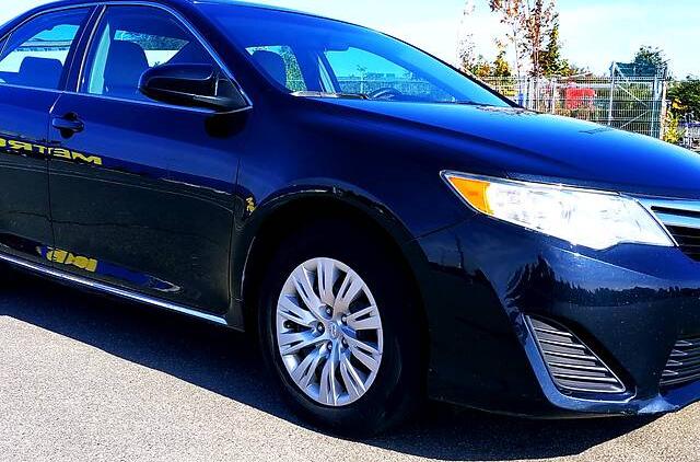 Toyota Camry LE 2011