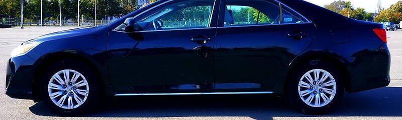 Toyota Camry LE 2011