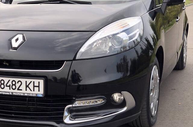 Renault Scenic 2012