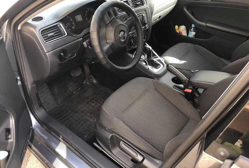Volkswagen Jetta 2013
