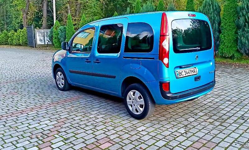 Renault Kangoo пасс. original pas auto 2010