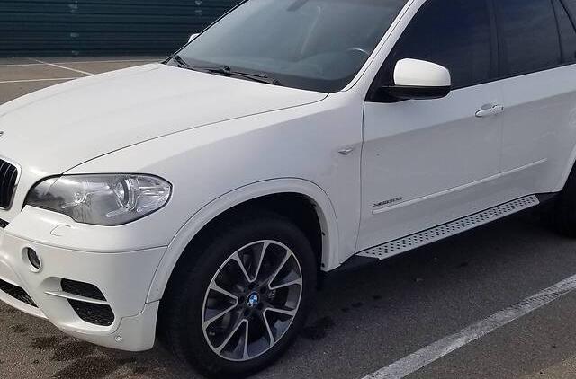BMW X5 OFFICIAL RESTYLING  2010