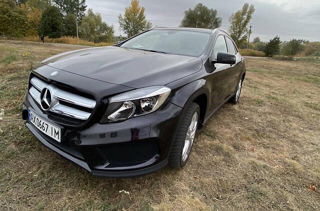Mercedes-Benz GLA 250 2015
