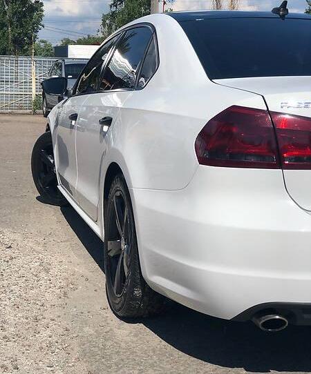Volkswagen Passat B7 US SE PLUS 2012