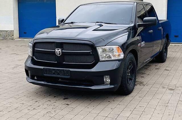 Dodge RAM 1500 2016