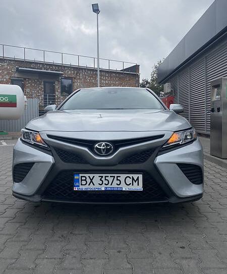 Toyota Camry 2017