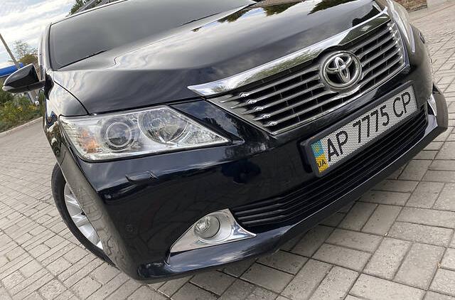 Toyota Camry Premium  2011