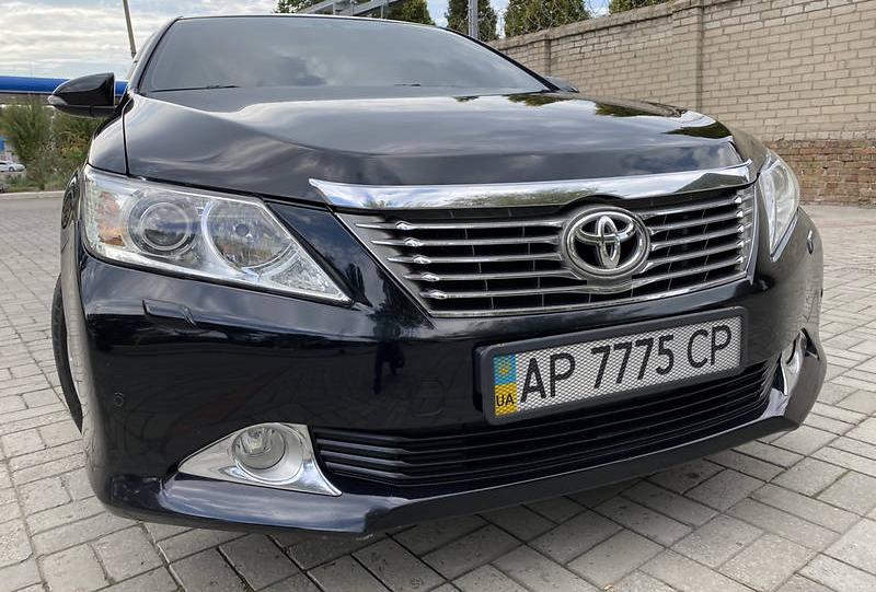 Toyota Camry Premium  2011