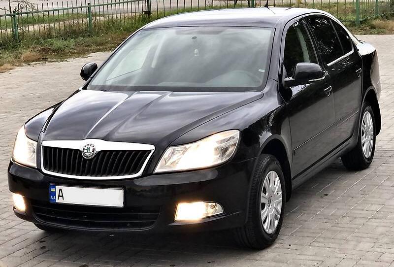 Skoda Octavia A5 1.6 mpi Official  2011