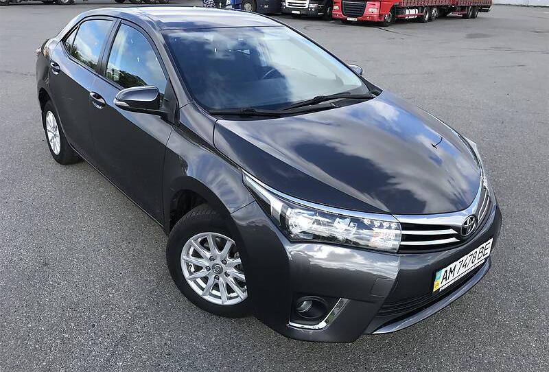 Toyota Corolla NEKRAHENAJ  2016