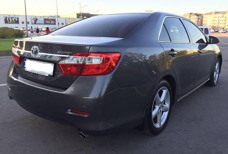 Toyota Camry OFFICIAL 2012