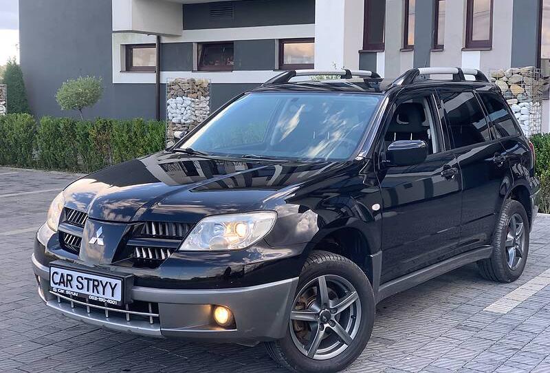 Mitsubishi Outlander Stan iDeal 2005