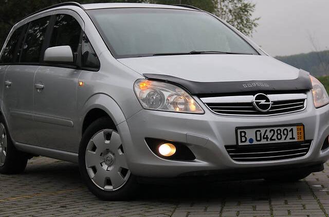 Opel Zafira 7Person ORIGINAL 2009