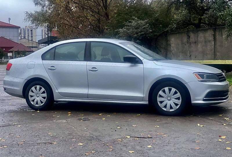 Volkswagen Jetta 2.0  2015