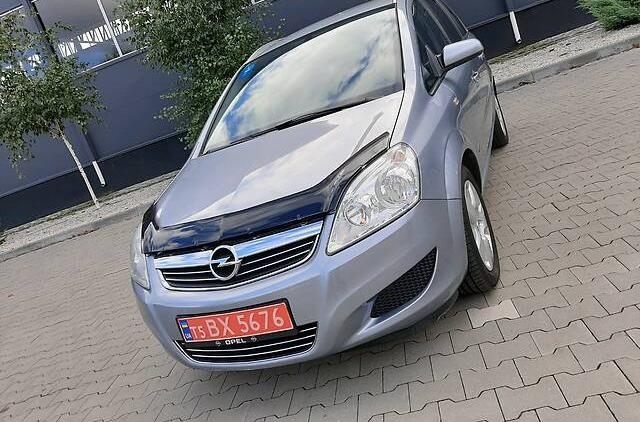 Opel Zafira 1.8 MPI  2010