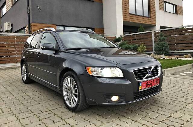 Volvo V50 2.4 180 KONEi  2008