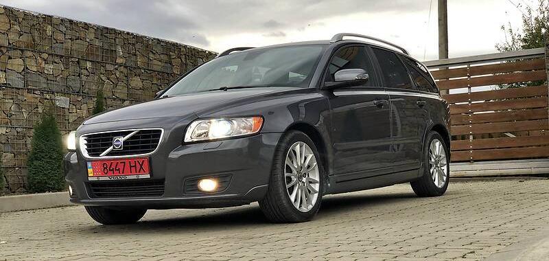 Volvo V50 2.4 180 KONEi  2008