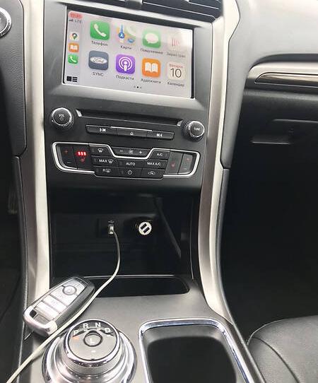 Ford Fusion Plug in 2017