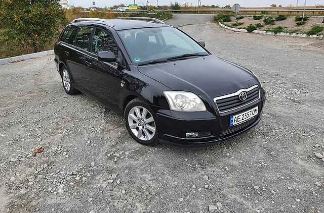 Toyota Avensis 2003