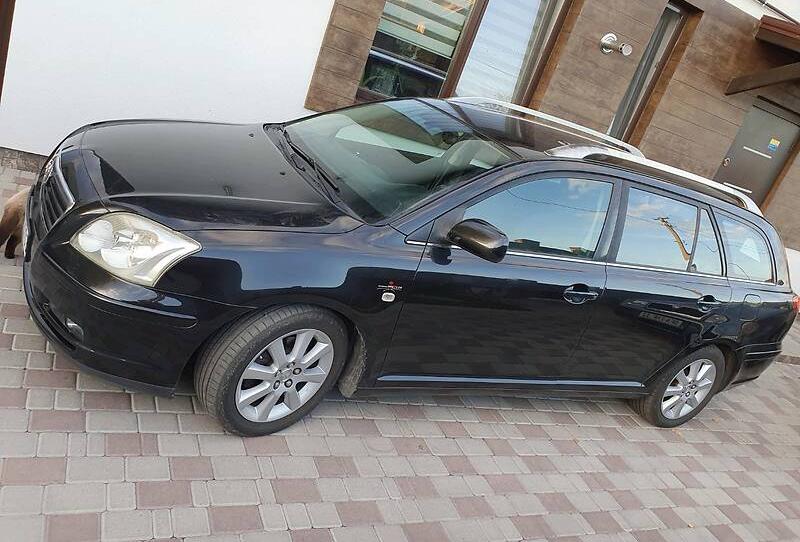 Toyota Avensis 2003