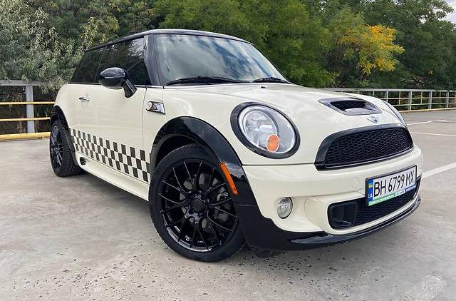 MINI Cooper S Turbo 2012