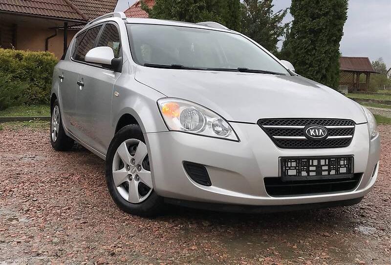 Kia Ceed gasbenzine 2009