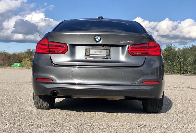 BMW 320 sport  2016