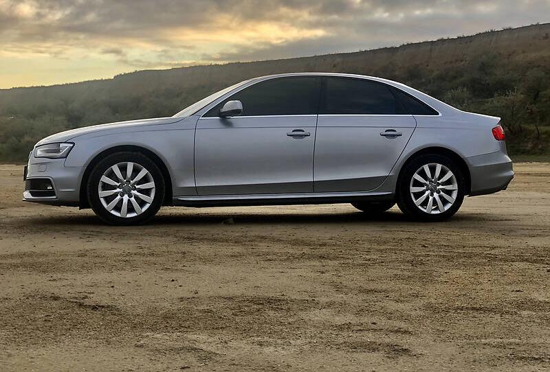 Audi A4 2014