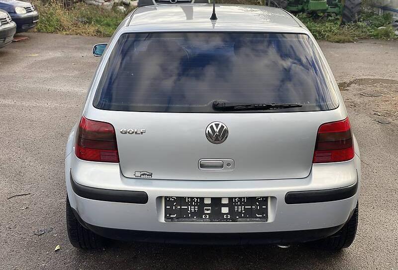 Volkswagen Golf IV MPI 2002