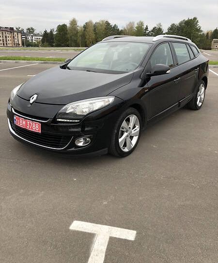Renault Megane Bose  2012