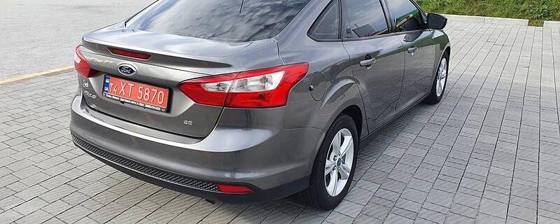 Ford Focus Flexi Fuel 2013