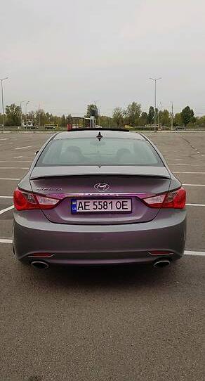 Hyundai Sonata SE 2012