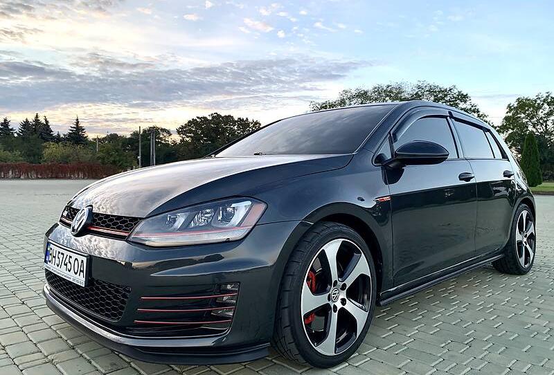 Volkswagen Golf VII GTI 2017