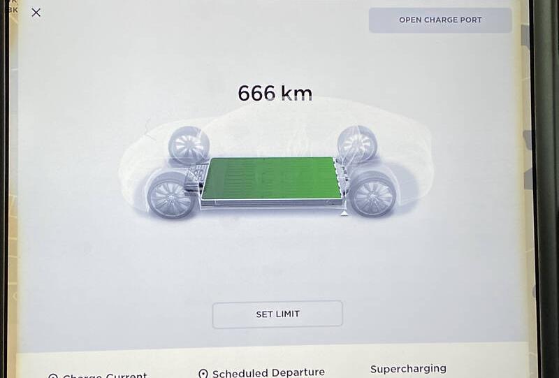 Tesla Model S 100D 2019