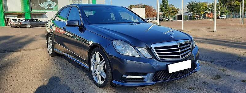 Mercedes-Benz E 250 Avantgarde AMG 2012