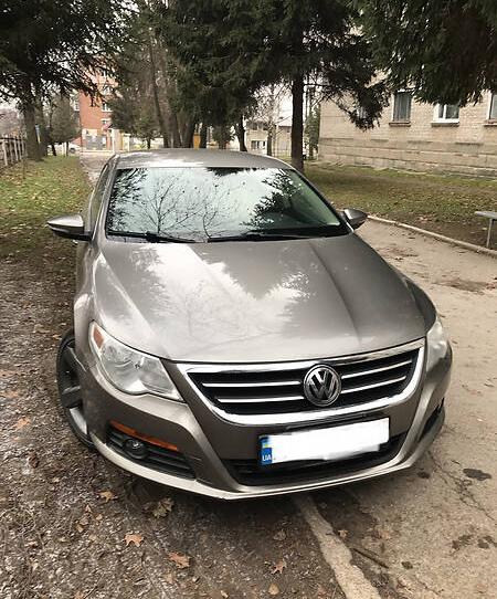 Volkswagen CC 2011
