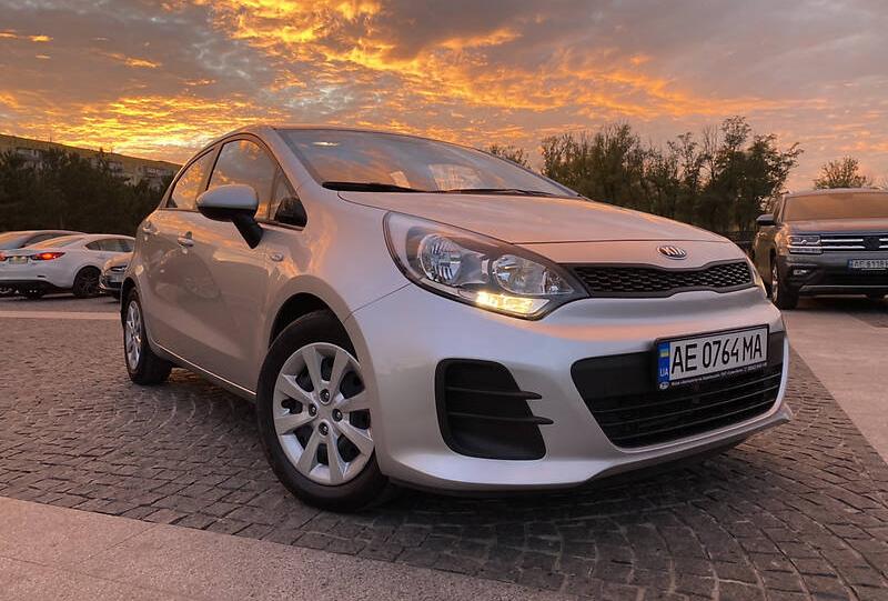 Kia Rio Official 2016