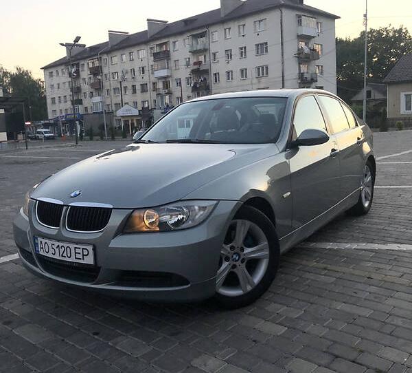 BMW 320 2007