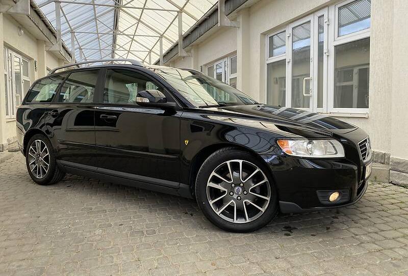 Volvo V50 LIMITED EDITION 2010