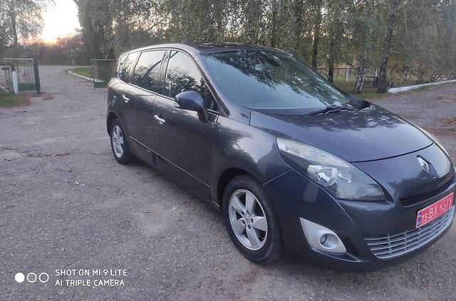 Renault Grand Scenic 2009