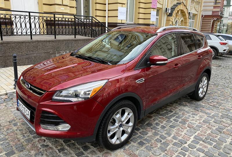 Ford Escape TITANIUM Plus 2015