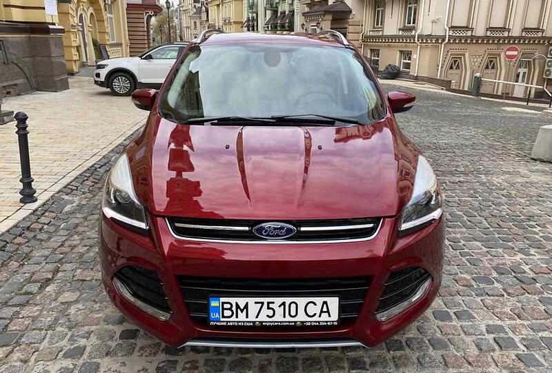Ford Escape TITANIUM Plus 2015